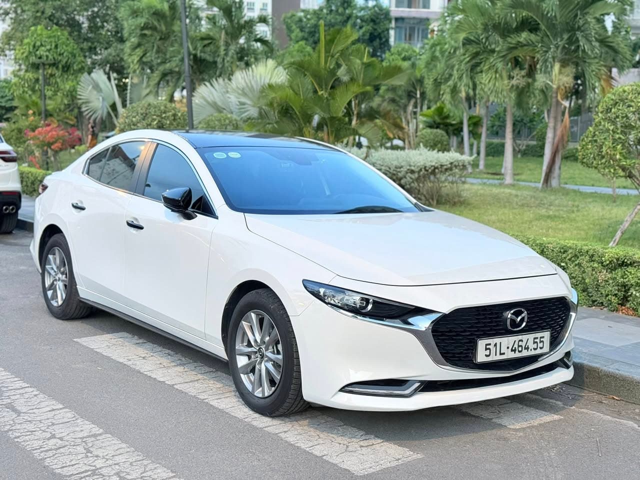 Dịch vụ cho thuê xe tự lái 4-7 chỗ, xe gia đình ít sử dụng, giao xe tận nhà, hỗ trợ ghế em bé miễn phí tại Homyland Riverside, Quận 2, Thủ Đức. - 1/4