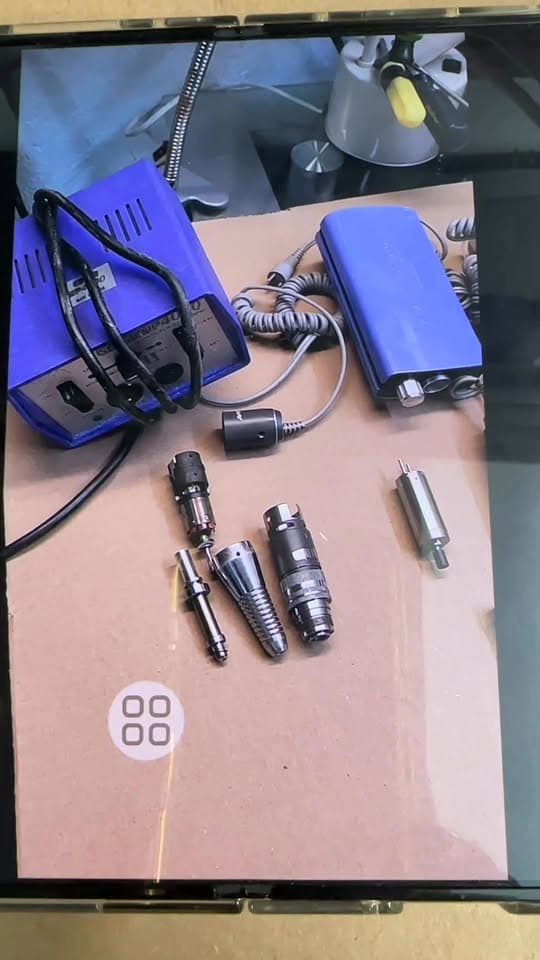 Bán và sửa tất cả các máy dũa bột Nail, tay cầm dũa bột Nail, đèn gel. Liên hệ 8579916024 để mua hoặc sửa dụng cụ nail. - 1/4