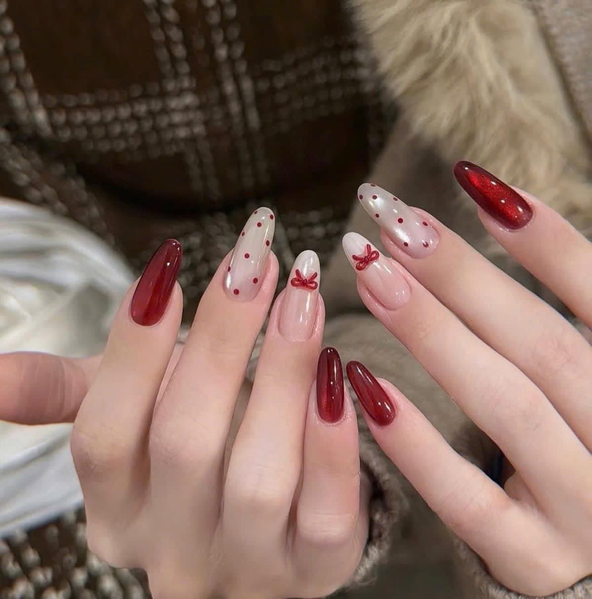 Dịch vụ làm móng nail private 1:1 tại S902B Vinhomes Grand Park Q9, cam kết khử trùng dụng cụ, bảo hành sản phẩm 5 ngày. Liên hệ: 0359290584. - 1/5