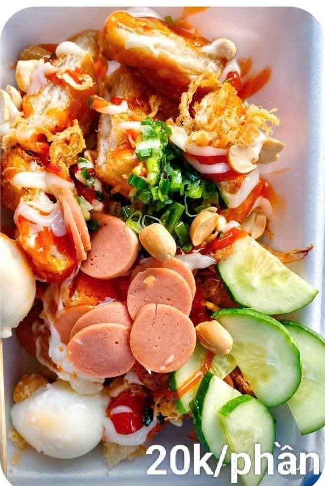 Đồ ăn vặt nóng giòn: xôi chiên, bánh mì nướng muối ớt, bánh tráng cuốn, trứng cút xào bơ, cá viên chiên, trà chanh, freeship đơn từ 50k. Đặt ngay! - 3/5