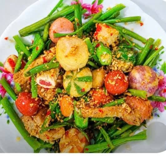 Đồ ăn vặt nóng giòn: xôi chiên, bánh mì nướng muối ớt, bánh tráng cuốn, trứng cút xào bơ, cá viên chiên, trà chanh, freeship đơn từ 50k. Đặt ngay! - 4/5