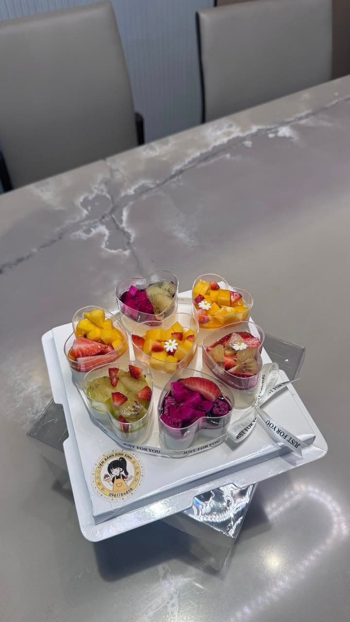 Tiệm Bánh Xinh Xinh bán bánh panna cotta mềm mịn, nhiều set bánh tặng, bánh sinh nhật, combo và bento mini. Đặt bánh theo yêu cầu, liên hệ nhanh qua điện thoại. - 2/5