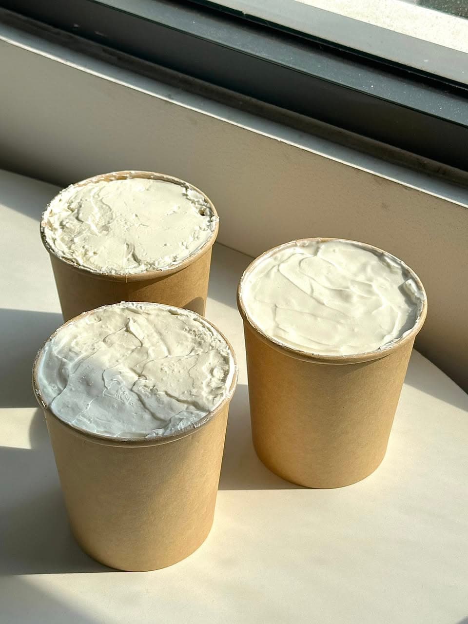 Bán sữa chua uống kefir và sữa chua Hy Lạp kefir, hỗ trợ tiêu hoá, eat clean, phù hợp người dị ứng lactose. Ship thứ 4 & thứ 6 hàng tuần. Liên hệ: 0917658787. - 3/4
