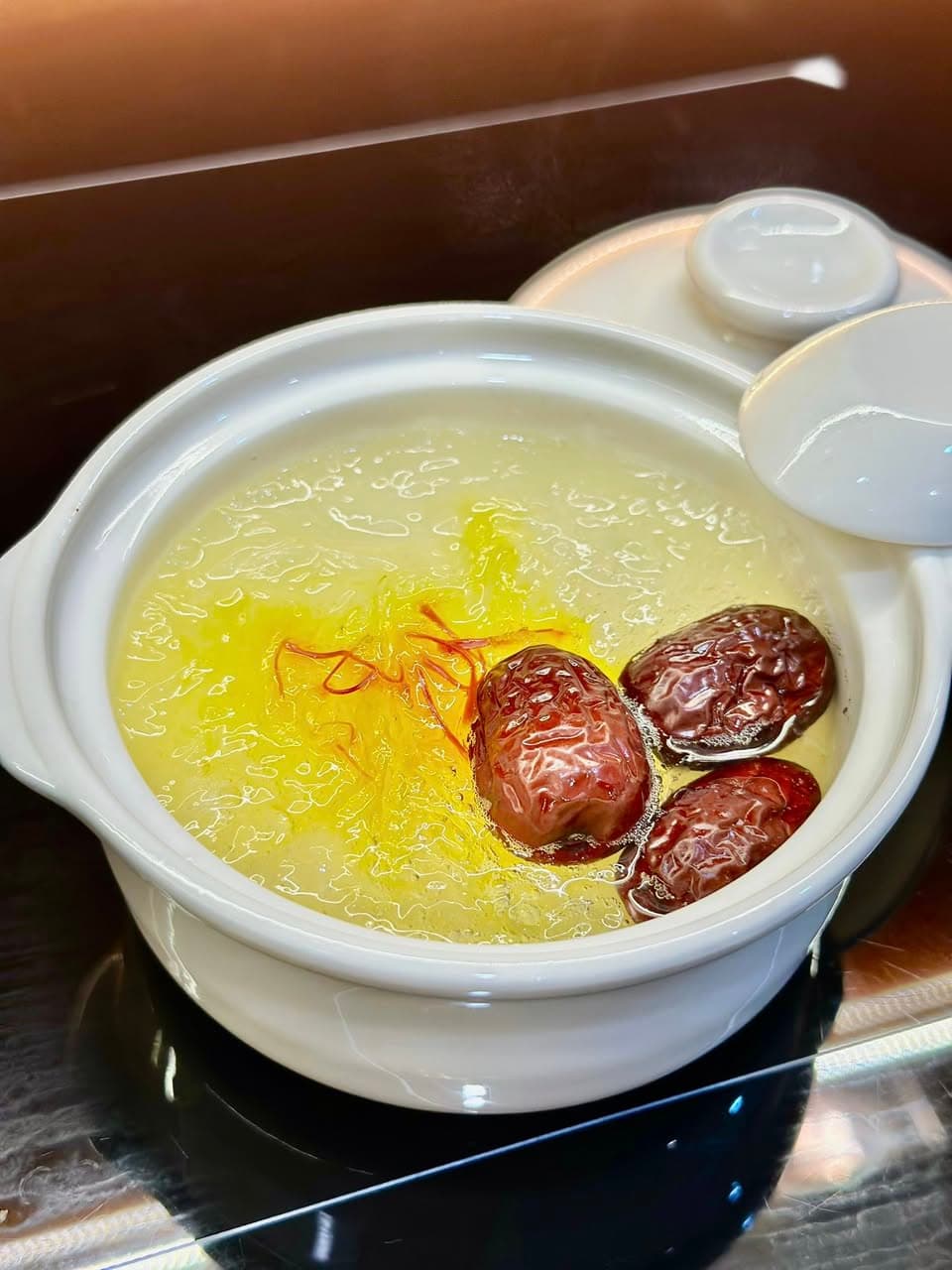 Yến chưng thố tươi kết hợp hạt sen bổ dưỡng, giao tận tay tại Vinhomes Grand Park. Đặt ngay để gửi sức khỏe đến người thân. - 4/5