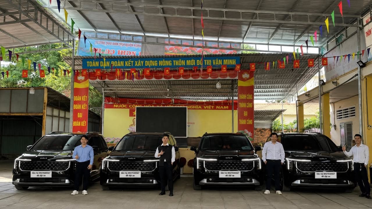 Dịch vụ cho thuê xe Kia Carnival 2025 (7-11 chỗ, limousine) có tài xế tại TP.HCM và các tỉnh lân cận, phục vụ sân bay, cưới hỏi, city tour, công tác, hợp đồng doanh nghiệp. - 1/5
