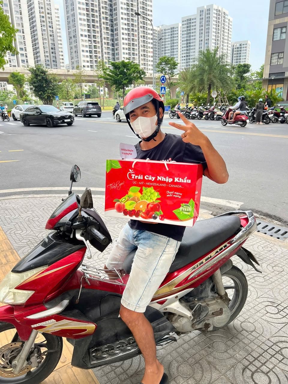 Bán box trái cây biếu, trái cây tươi, trái cây cắt sẵn, gạo, muối Tây Ninh. Giao nhanh, miễn ship toàn khu Vin. Nhận hàng tại Masteri Tháp A. - 1/5
