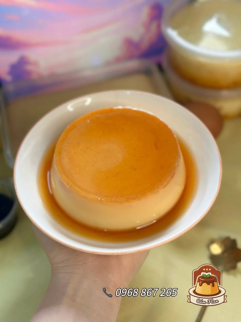 Flan nhà làm siêu to, mềm mịn béo thơm, caramel hấp dẫn. Menu: flan tròn 350ml, flan khổng lồ 650ml, combo, tặng cà phê cho mỗi đơn. Làm mới mỗi ngày. - 2/5