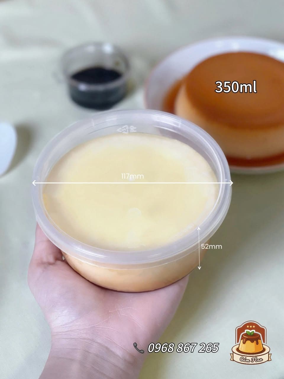 Flan nhà làm siêu to, mềm mịn béo thơm, caramel hấp dẫn. Menu: flan tròn 350ml, flan khổng lồ 650ml, combo, tặng cà phê cho mỗi đơn. Làm mới mỗi ngày. - 4/5