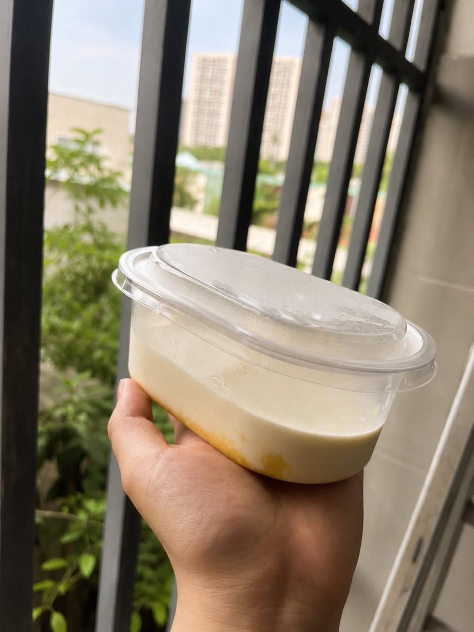 Bán khúc bạch sầu riêng, bơ già dừa non, sữa dừa sương sáo, dừa tươi. Giá từ 39k/hộp. Free ship Vinhomes, hỗ trợ ship trên 3km. Đặt hàng: 0376551830 - 0899490559. - 3/5