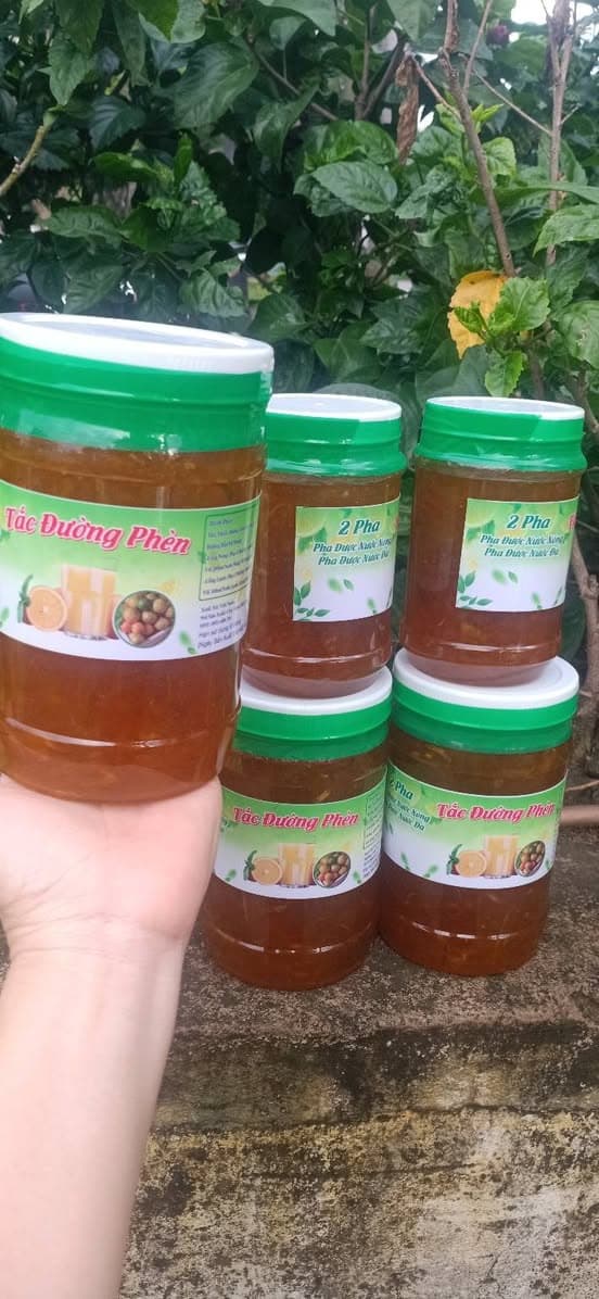 Tắc đường phèn nhà làm, nguyên liệu sạch, vị chua ngọt thanh, phù hợp cho mọi lứa tuổi. Giá 75k/hũ 1.1kg, 50k/hũ 600g. Đặt hàng: 0974305351. - 3/5