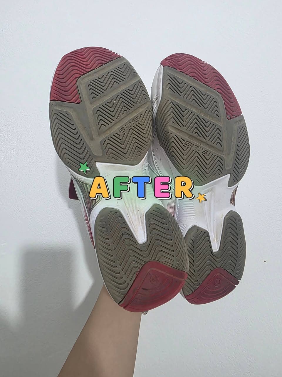 Dịch vụ vệ sinh, sửa chữa, dán keo, thay đế, repaint và tẩy ố giày dép tại Tân Bình & Thủ Đức. Bảo hành bong keo 6 tháng. Giá dán keo đế từ 200k. - 2/2