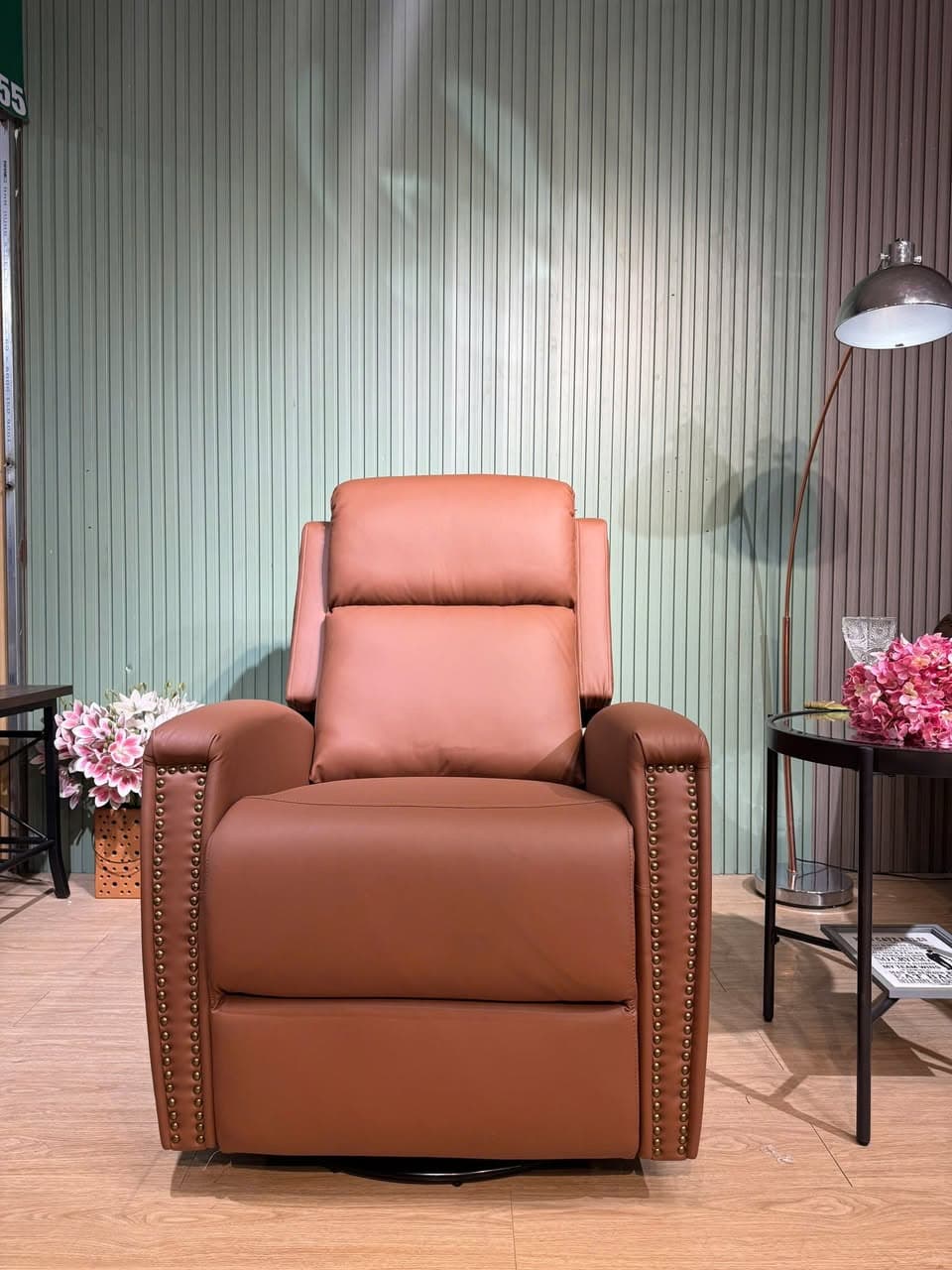 Ghế thư giãn chỉnh điện xoay 360 độ, new 100% nguyên thùng, sale dọn kho giá 3tr5, miễn vận chuyển toàn quốc. Liên hệ 0826986062. - 2/3