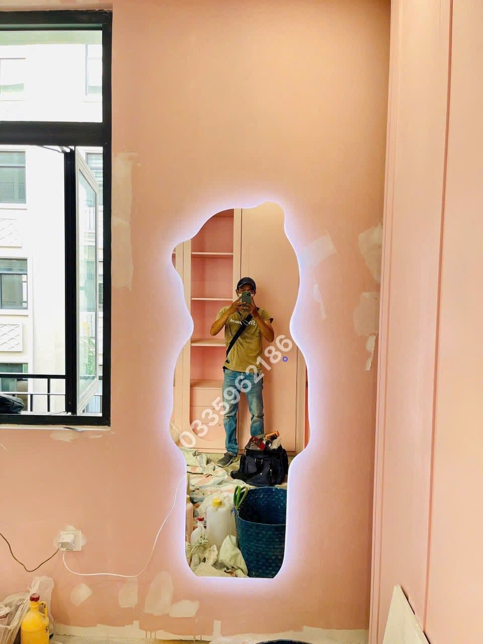 Nhận làm và lắp đặt gương decor, gương bàn trang điểm, gương phòng tập theo yêu cầu. Hỗ trợ ship và lắp đặt trong ngày tại TPHCM, Biên Hoà, Bình Dương. - 3/5