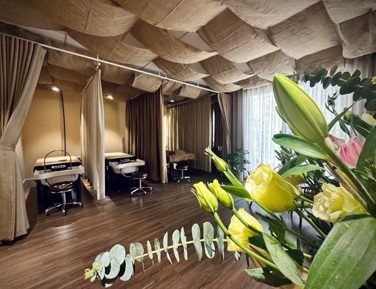 Combo massage body, gội đầu thảo dược, chăm sóc da, trị liệu cổ vai gáy tại Nâu Spa VinHomes Grandpark, giá chỉ từ 279K. Đặt lịch qua 0396.696.494. - 3/5
