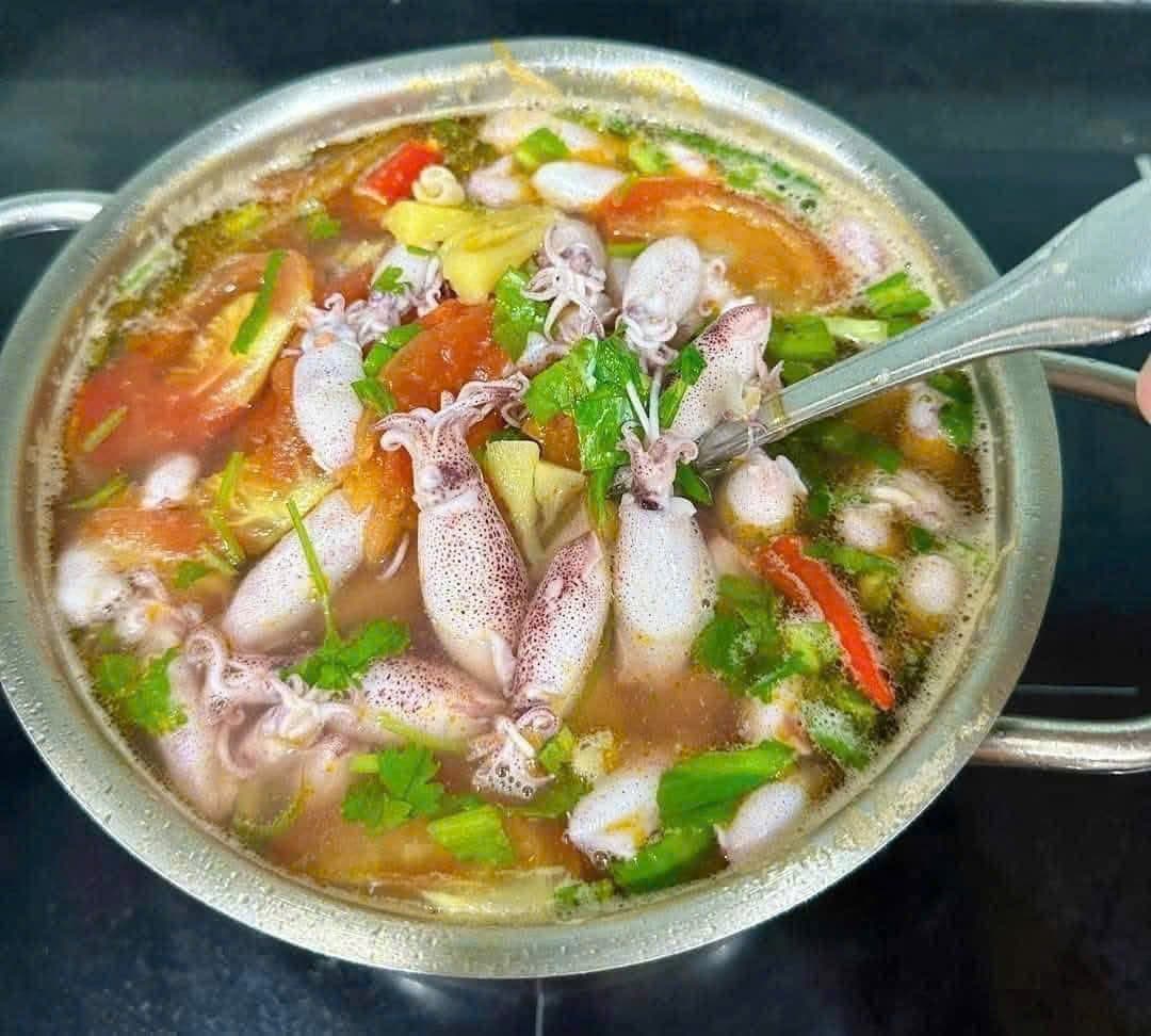 Bán mực tép nháy biển Phú Yên cấp đông, bột bánh xèo, mắm nêm, bánh tráng gạo. Nguyên liệu tươi ngon cho bữa ăn gia đình. Liên hệ 0375061802. - 5/5