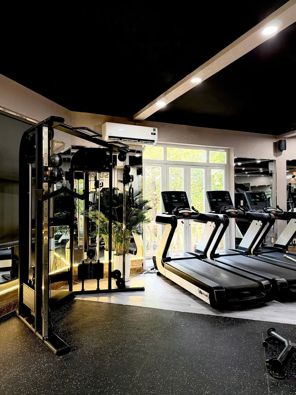 SUNRISE FITNESS gần Vinhomes Grand Park: tập gym, boxing, stretching, xông hơi, HLV cá nhân, ưu đãi chỉ từ 399K/tháng, tặng buổi tập miễn phí. - 2/5