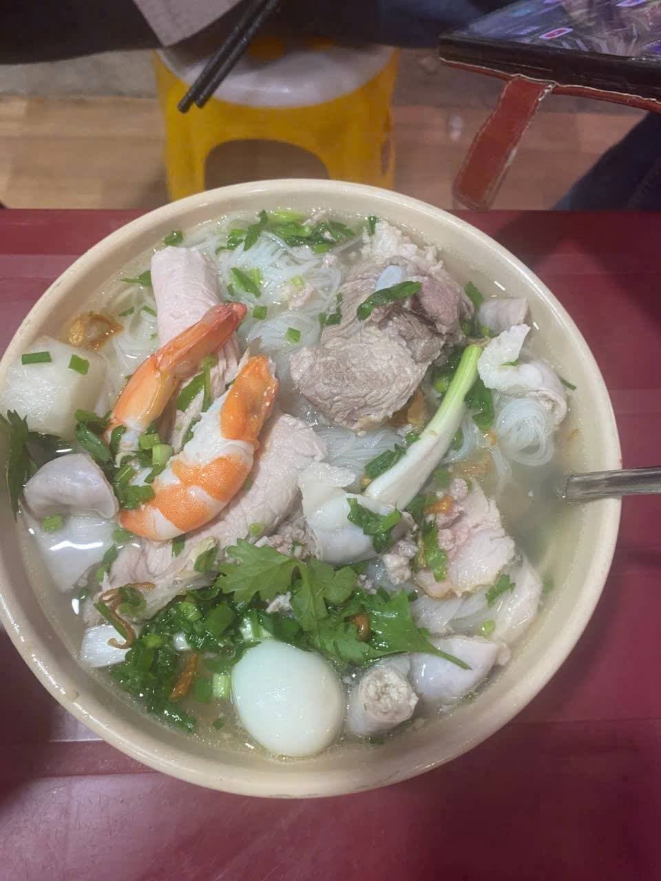 Hủ Tiếu Ruby bán hủ tiếu, mì trộn, bánh canh bột lọc, giao tận sảnh Vinhome Grand Park, giá 45k/phần, free ship từ 1 phần, gọi 0967154102. - 3/5