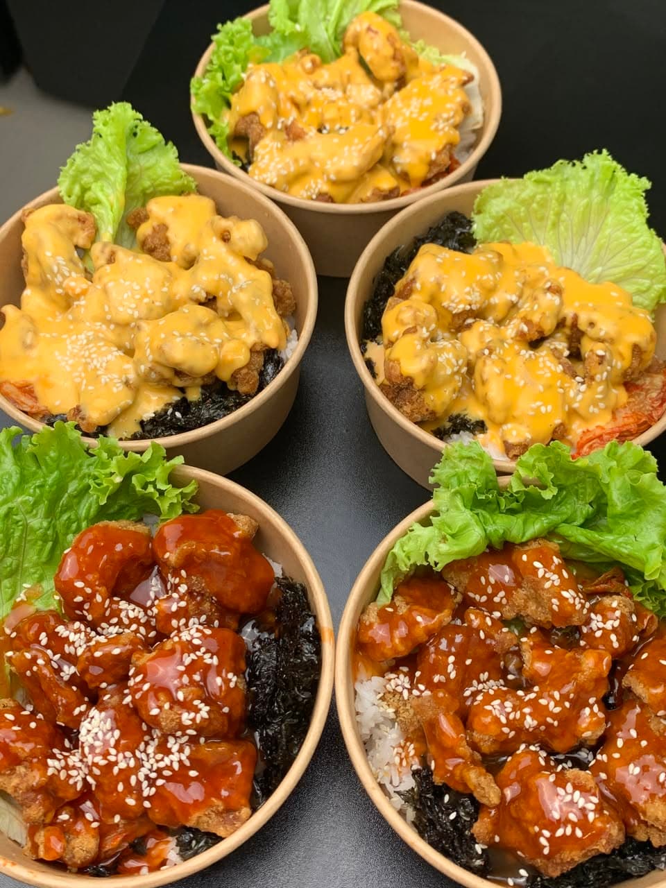 Cơm tối bán từ 18h-2h với các món cơm gà, cơm heo chiên xù, gà đút lò, canh rong biển, mì udon... Giao tại Vinhomes Grand Park. - 5/5