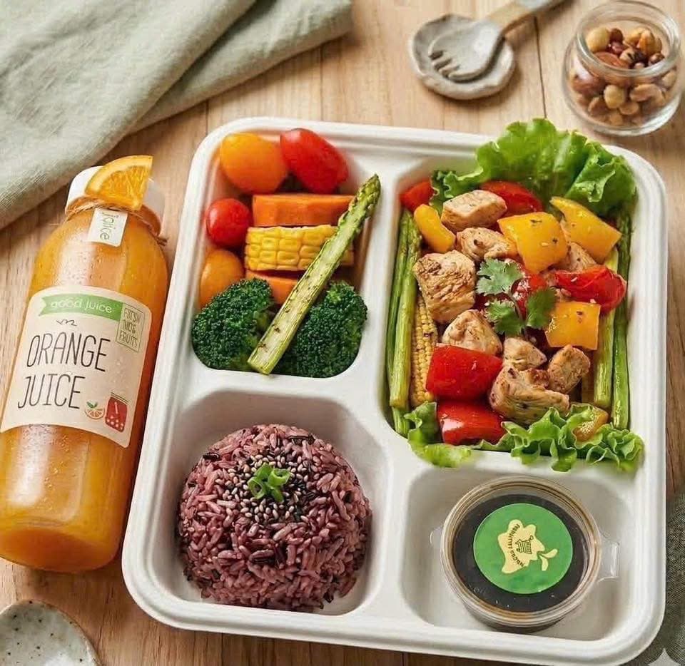 Đồ ăn healthy nhà làm: mỳ Ý, kimbap, cơm gạo lứt, salad, poke, đồ uống. Chế biến trong ngày, giao tận nơi khu vực Mỹ Đình. Giá từ 30k. Liên hệ 0962531408. - 4/5