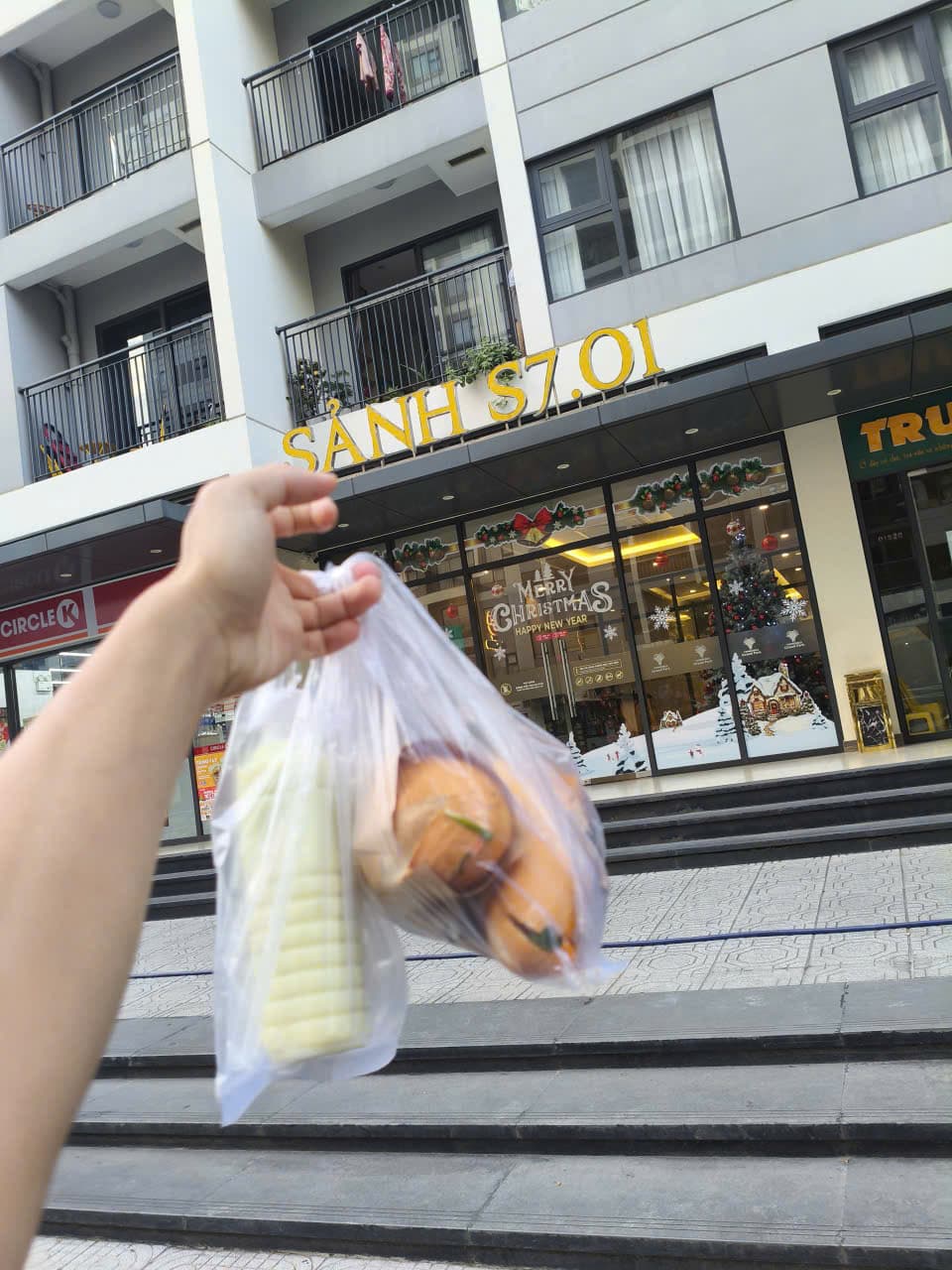 Bữa sáng đa dạng: bánh mì, xôi, bò né, cafe, yaourt, panna cotta, sữa hạt. Freeship nội khu Manhattan, Thủ Đức. Liên hệ: 0824.240.240. - 4/5