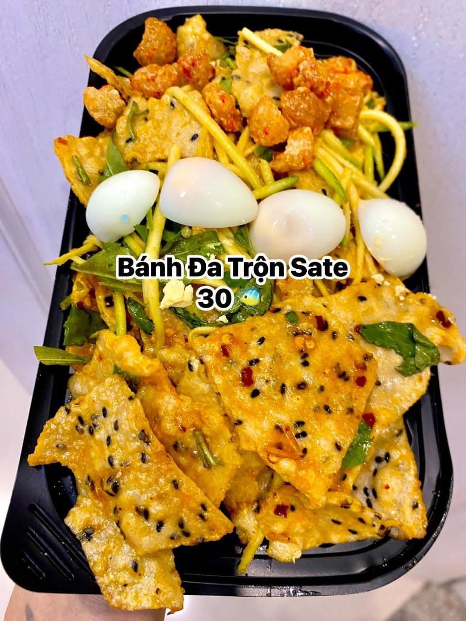 Bếp nhận ship đồ ăn đêm tới 12h khuya, phí ship 5k/đơn, sau 22h phí 10k. Đặt món ăn khuya giao tận nơi, phù hợp cho cư dân cần ăn đêm. - 2/4