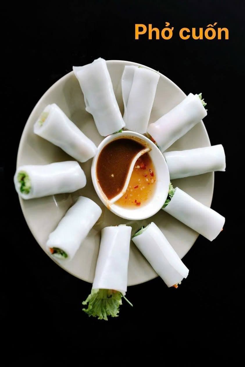 Phở Cuốn Thu Nguyên bán các món phở cuốn, phở chiên phồng, phở trộn, cơm cháy chả cá chuẩn vị Hà Nội, giao hàng nội khu Vinhomes Grand Park. - 3/5