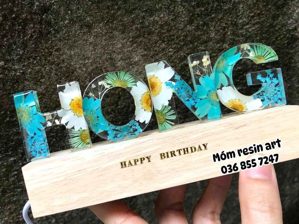 Nhận làm đèn LED chữ 3D resin hoa khô theo tên riêng, thiết kế handmade, decor góc học tập/chill, quà tặng ý nghĩa, giao hàng nhanh tại Biên Hoà - Đồng Nai. - 5/5