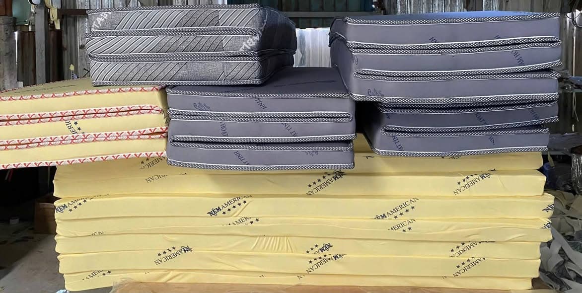 Bán nệm cao su American dày nhiều kích thước, giá từ 600k. Miễn ship khu vực Tp.HCM. Liên hệ Zalo 0366.595.649. - 3/5