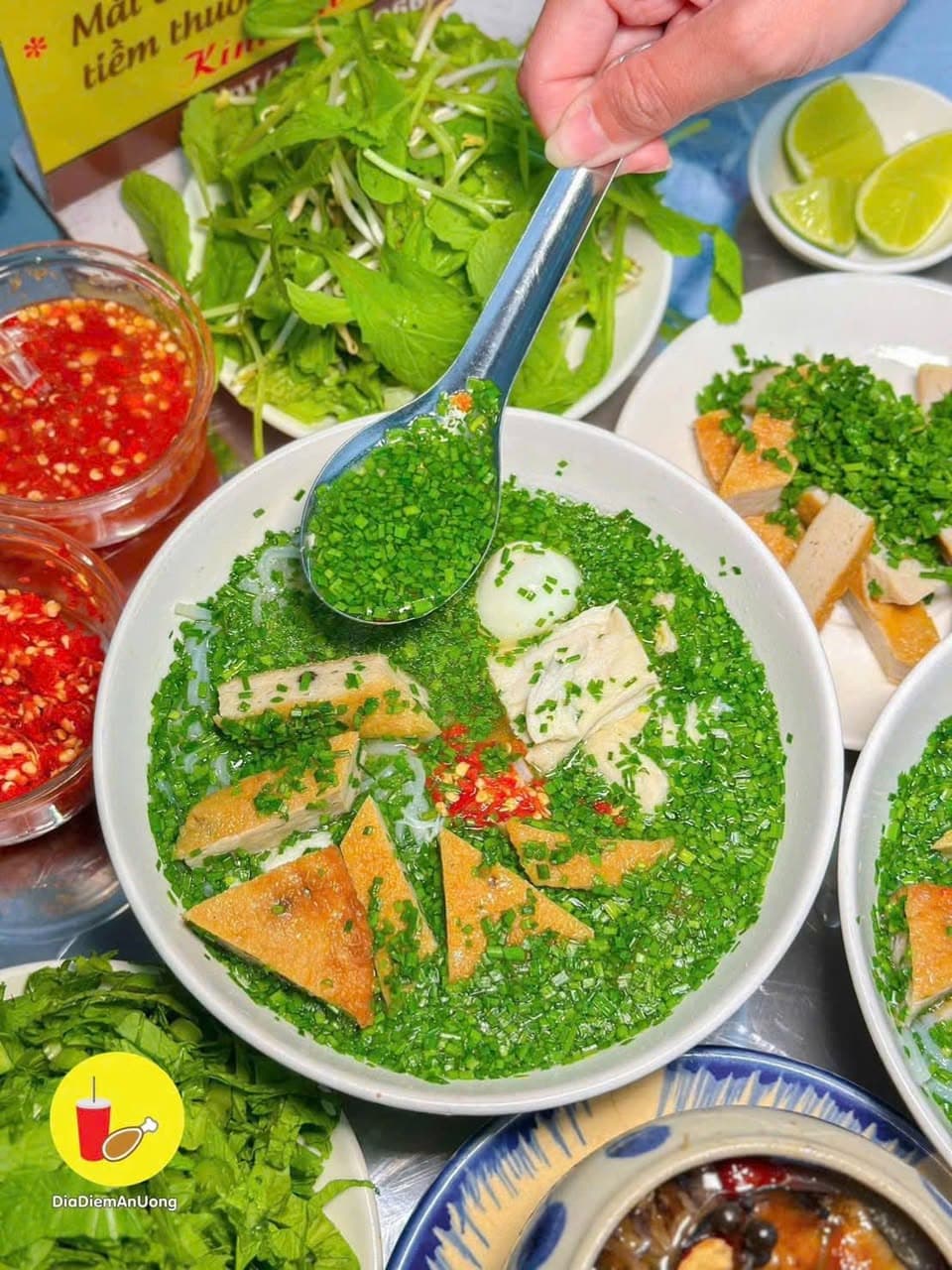 Bán chả cá biển Phú Yên chuẩn, không pha cá tạp, 135K/kg chiên & hấp. Bột bánh canh/phở dai tặng hẹ 40K/kg. Liên hệ 0375061802. - 3/5