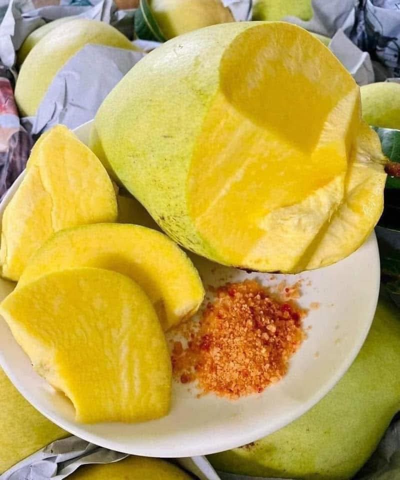 Bán xoài tứ quí già, trái giòn ngon, giá 90k/3kg, nhận giao hàng tận nơi. Liên hệ 0909944890 để đặt hàng. - 4/4
