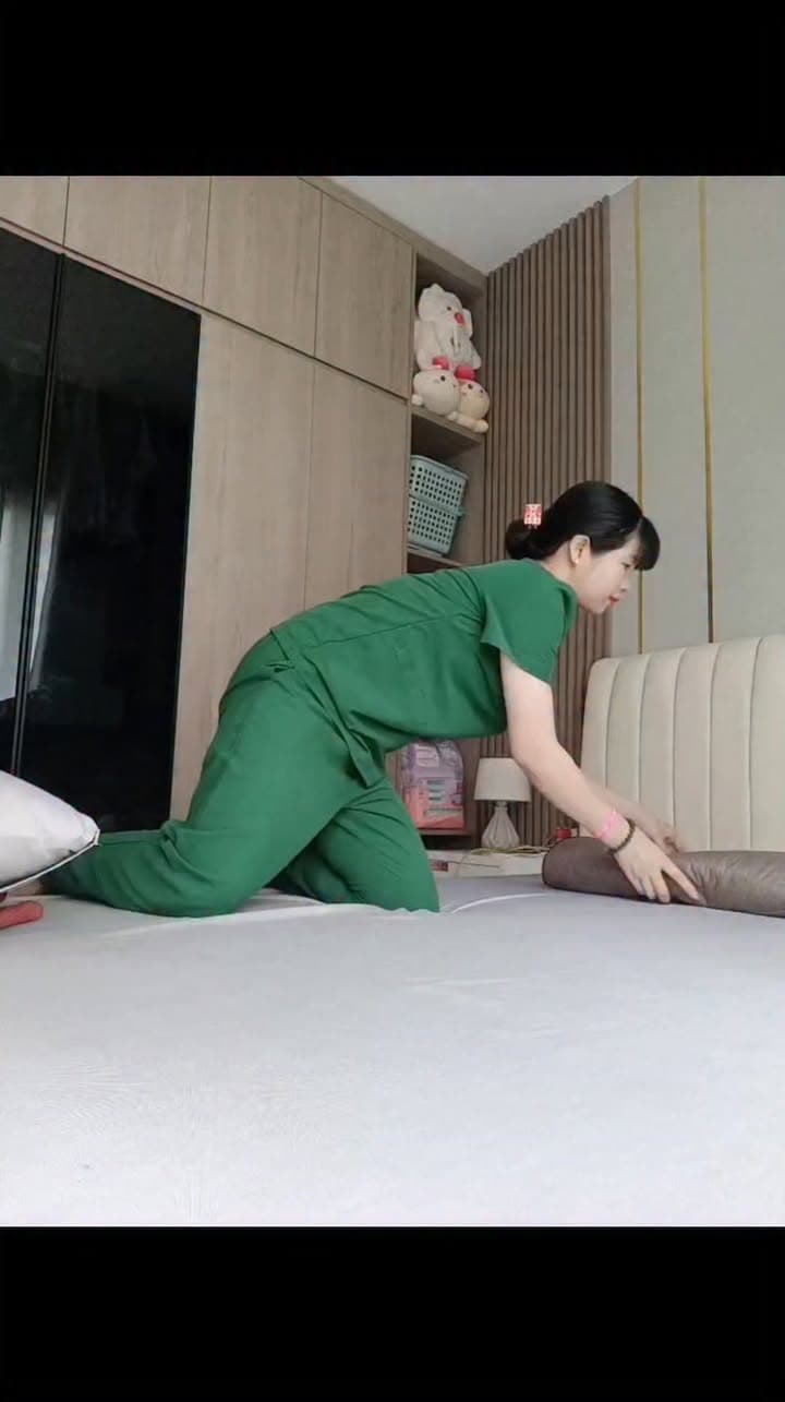 Dịch vụ chăm sóc sau sinh cho mẹ: xông phụ khoa, massage, siết eo, trị thâm, gội đầu tại nhà. Phục hồi sức khỏe, eo thon, dáng đẹp. Liên hệ Zalo 0975609384. - 3/3