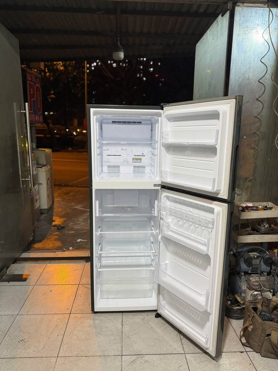 Thanh lý máy giặt Panasonic và tủ lạnh Sharp inverter, giá tốt, bao ship lắp đặt và bảo hành 3 tháng. Liên hệ 0372111564. - 3/3