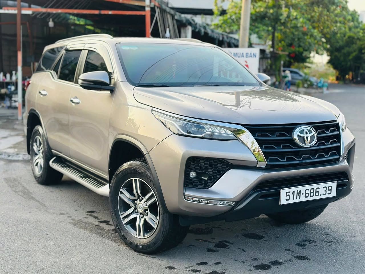 Cho thuê xe tự lái các dòng Xpander Cross, Caren, Innova, Fortuner, giao xe tận nhà tại Quận 2. Liên hệ: 0345670204. - 2/4